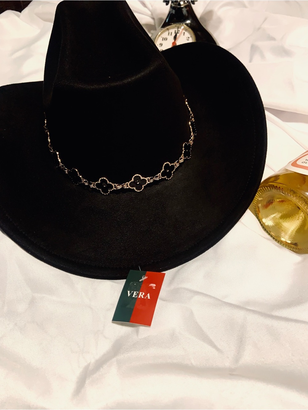 Black Women's Felt Cowboy Hat/ Gold Chain Detai WITH FREE GLAM JEWELRY - Picture 4 of 8